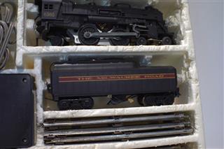 Lionel Milwaukee Special O Gauge Passenger Train Set 8305 Sound Steam Complete B